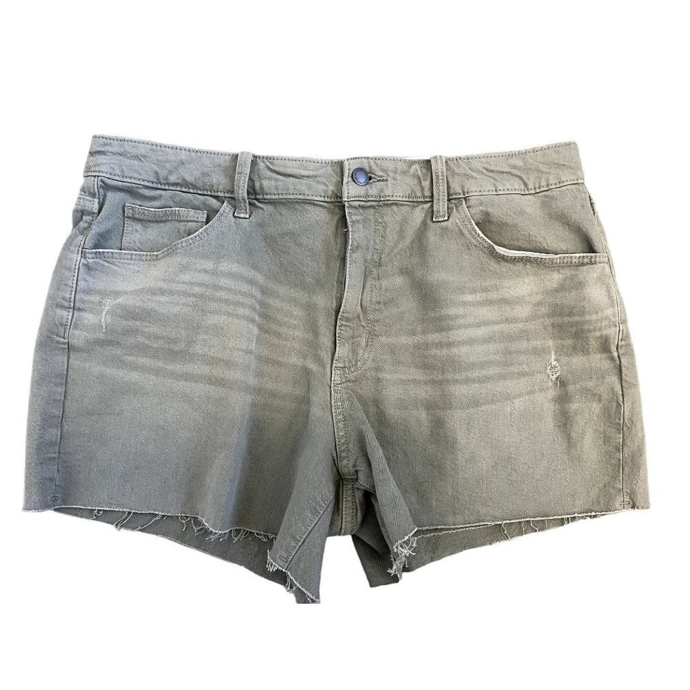 NWT Universal Thread Vintage Grey Jean Shorts 14